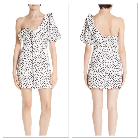Self-Portrait Dresses & Skirts - NWT Self-Portrait Ivory/Black One Shoulder Dress